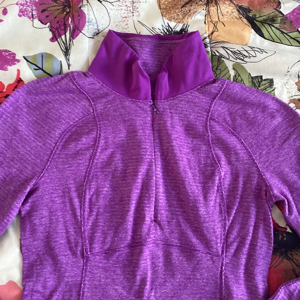 Lululemon Runderful 1/2 Zip - Picture 5 of 9